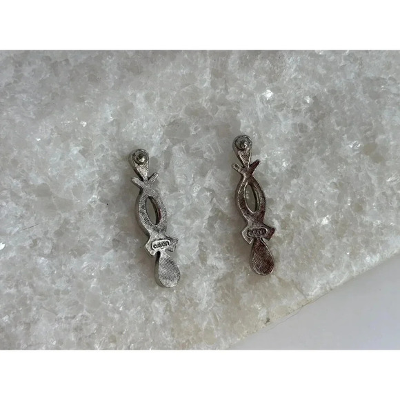 Silver Toned Crossover Style Avon Vintage Art Deco Teardrop Rhinestone Earrings - Picture 6 of 9